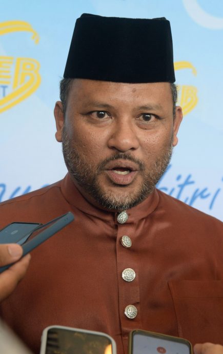 隐瞒中罚单免被克扣费用南利：垃圾车由次级承包商营运