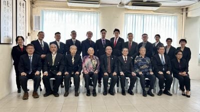 霹中华医院盼政府  批准更新免税准证