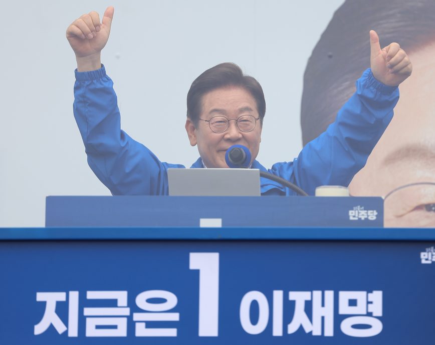 韩国竞选攻防战！　李在明提“内乱”300次、金文洙提“防弹”400次