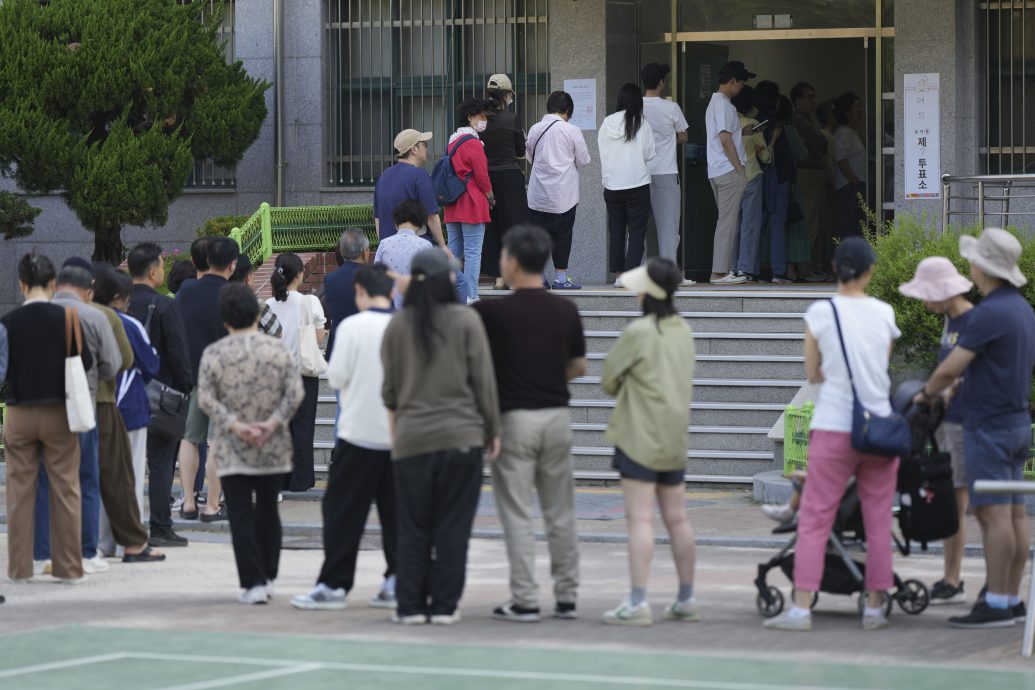 韩国第21届总统选举投票正式投票 初步结果料午夜出炉