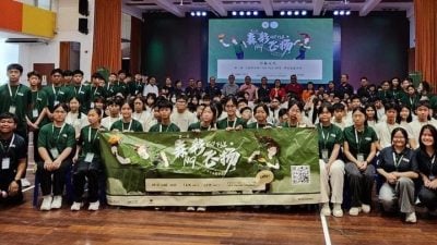 “森彩飞扬”夏令营落幕   工委一步一脚印 感触深