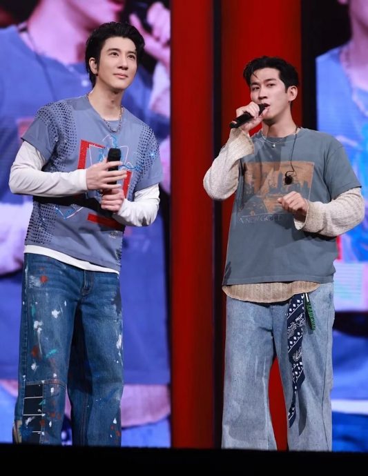 首次同台李治廷 王力宏幽默称是AI滤镜