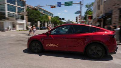 马斯克启动Robotaxi服务 得州试运
