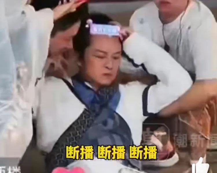 马景涛直播一半突昏倒 后脑着地画面怵目惊心