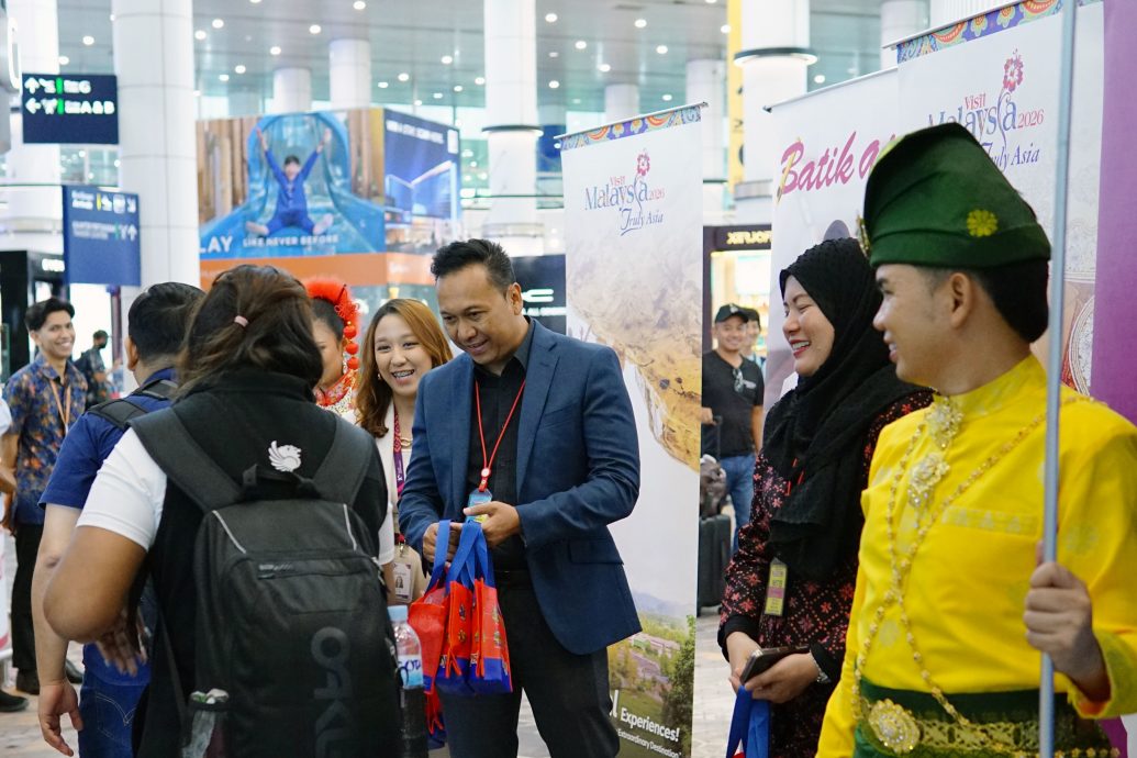 马来西亚与东帝汶之间的空中交通迈入新篇章／艾瑾处理