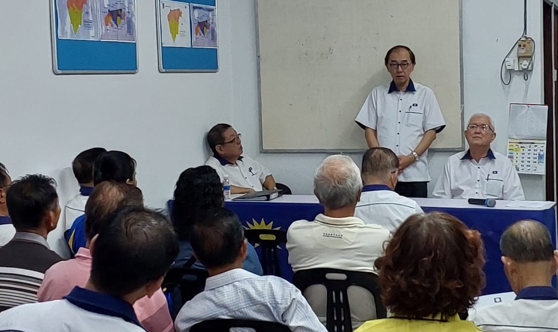 马汉顺：基层声音建议马华退出团结政府 大选自主上阵