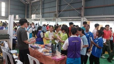 马秋南：与时俱进 台湾大学科系多样化