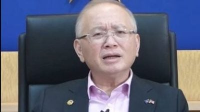 A-生自动进预科班取消了？  魏家祥四问教长