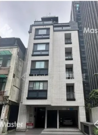 黄子佼急售“私人空间” 疑贱价卖房筹和解金