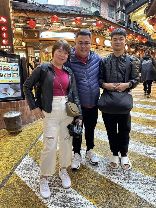 (14/6见报)大都会-父亲节特稿『铁肩柔情』—我的爸爸是众人爸爸,彭际文/13图