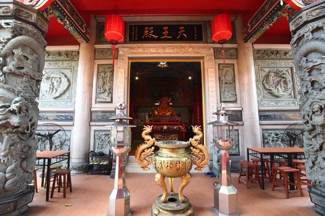 (14/6见报)大都会/吃货来啰|三十七度寺庙咖啡馆/多图