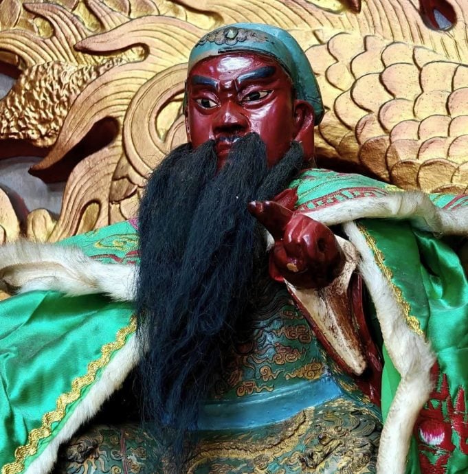 （24/6见报）大都会／异宗求同：快乐花园威灵庙／16图