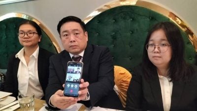 中国父女被大树砸死案 家属入禀高庭诉6造索170万
