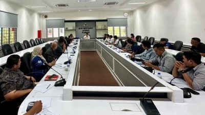 林万锋为村民争权益   天然气工程暂缓重检讨