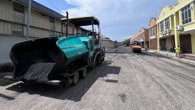 玛琳再也关帝宫一带   3路段重铺 更安全