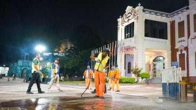 甲迎接世界旅游日  启动“No Dust”清洗景点