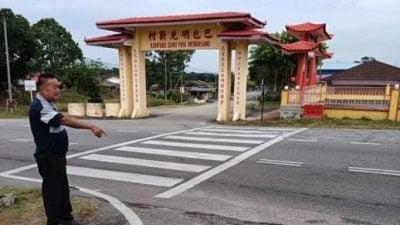 巴也明光新村路口一周2车祸   急需增设交通灯