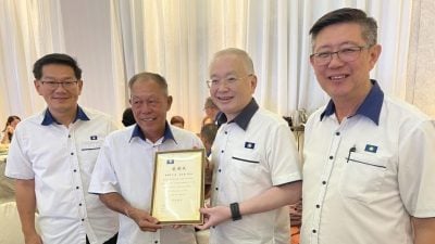 魏家祥：无惧发声   马华坚持监督政府