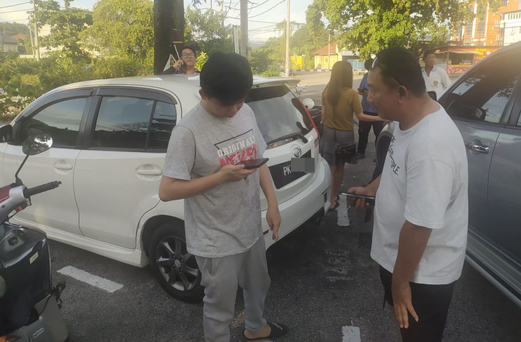 （大北马）与家人失联5天的王麒翔，被吉南治安自救会成员在居林市区寻获截停