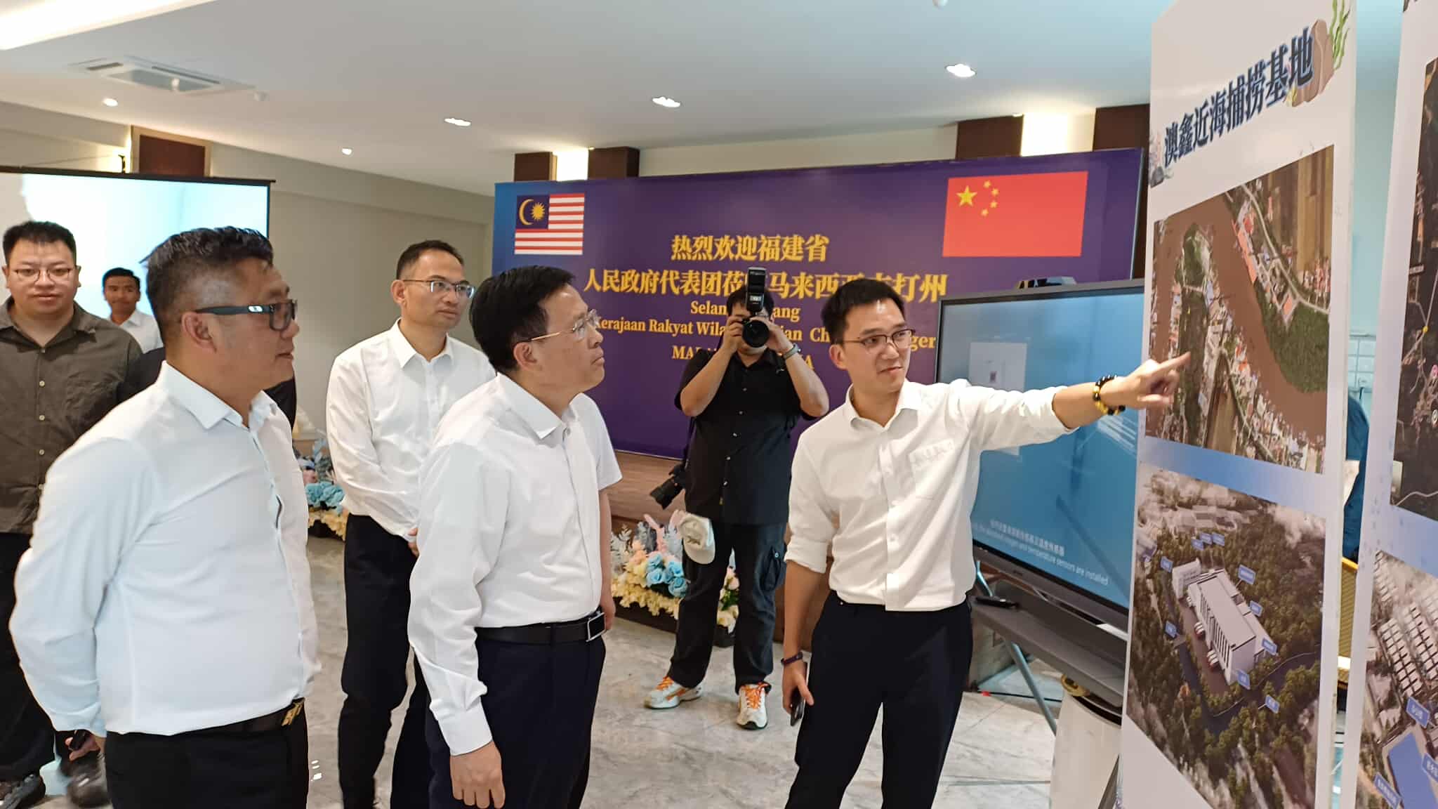 (大北马)中国福建团来吉打港口考察,澳鑫公司助引进技术推动渔业发展