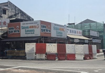 顾客减少 看不到未来  乔治市成隆生果店熄灯