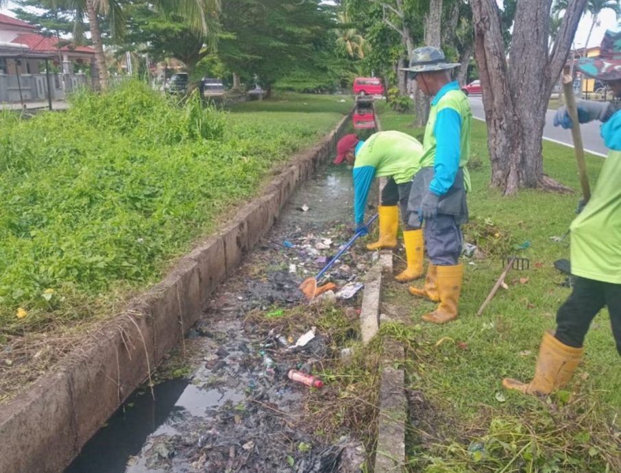 （大北马）协调员花费1个星期清理垃圾