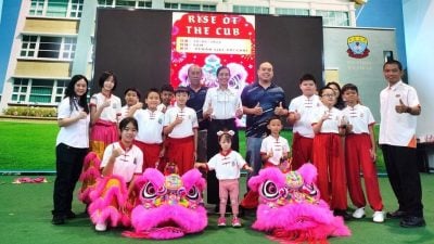培才小学成立武术瑞狮团　马运会高手黄玉雁当教练
