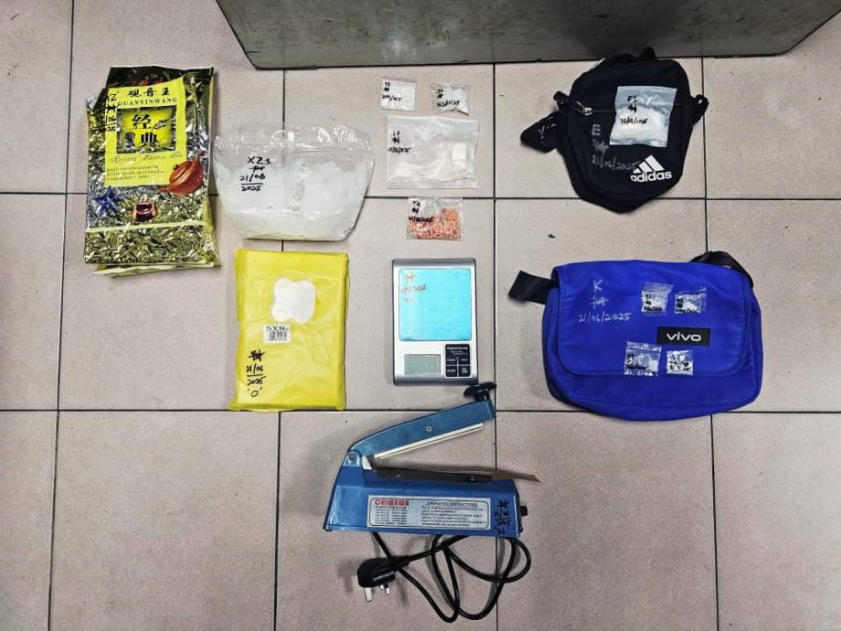 （大北马）拥毒品前科青年专程到威北取货，来不及分拆包装脱手与2同党落网