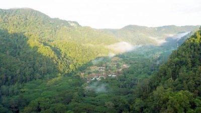 暗窿石崩调查报告 |  数石灰岩断崖抗蚀力弱   纳卡湾山脉或再有落石