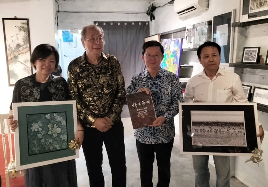 (大北马)曹观友赞扬民间团体 让爱情巷变得更好