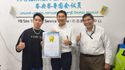 24小时为288人义剪   槟发型师创大马纪录