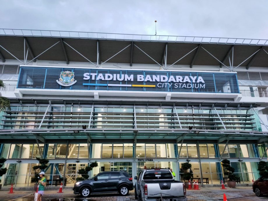 （大北马）槟岛市政厅体育馆跑道只开放一天？