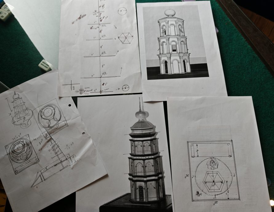 （大北马）锺来福亲手制作造型蛋糕，代表吉打州拿督理事会献给殿下。