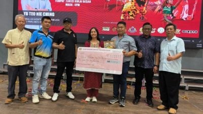 A-非A | 申请预科班不果 古来7优秀生求助张念群