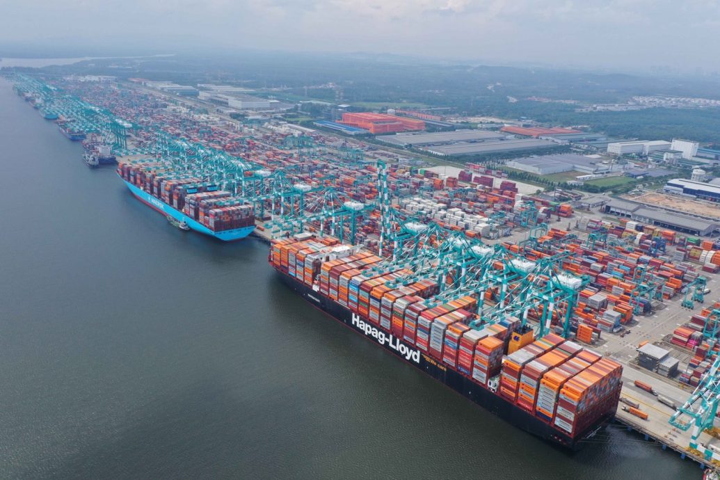 (已签发)全国:丹绒柏乐巴斯港口连续3个月 创下最高月度运营纪录