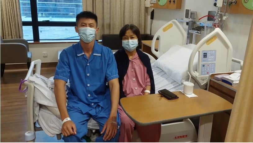 （已签发）全国：暖势力：为救病危母亲 狮城男捐七成肝并留下遗言