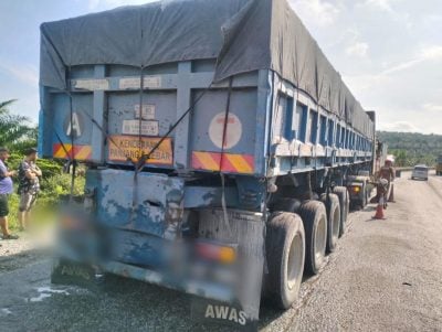 (已签发)全国:狮城男来马骑脚车 撞路洞翻覆被罗里碾毙