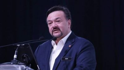 拉菲兹辞官  第二财长助处理经济部事务