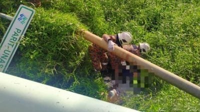 21岁摩托车骑士清晨遇祸 连撞石墩路灯路牌坠沟亡