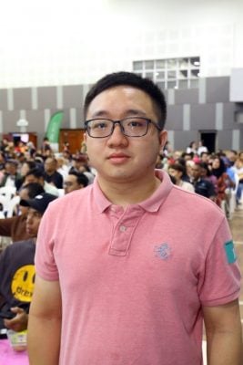 新山902各族人士,欢喜接领可负担房屋证
