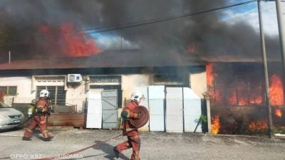 小货仓失火蔓延2住家   所幸无人伤亡