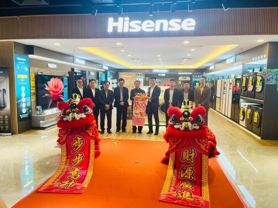 (已签发)柔:市场情报:Lionmas全柔最大电器与家具展示厅 海信品牌专卖店正式开幕