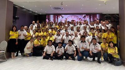 马华亚依淡区会大会一致通过 支持魏家祥林添顺续上阵