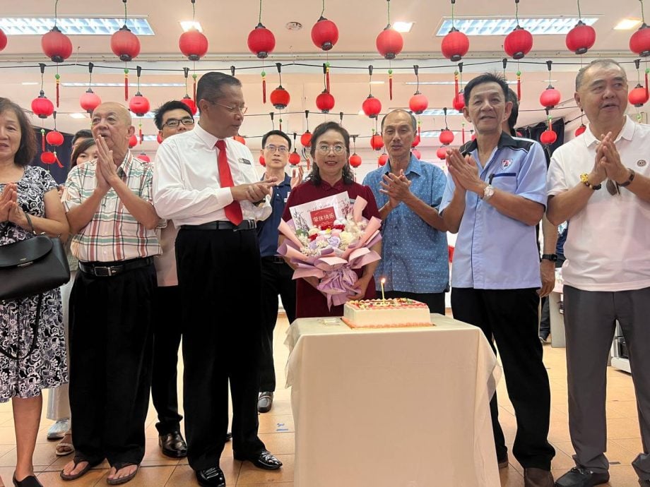 (已签发)柔:服务杏坛35年 耕文校长王秀润荣休
