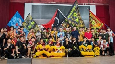 柔传统南狮赛第一站 峇弘毅龙狮体育会夺冠