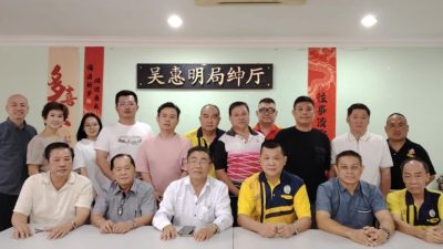 柔厨业联谊会与新山小商公会   促政府展开对话会