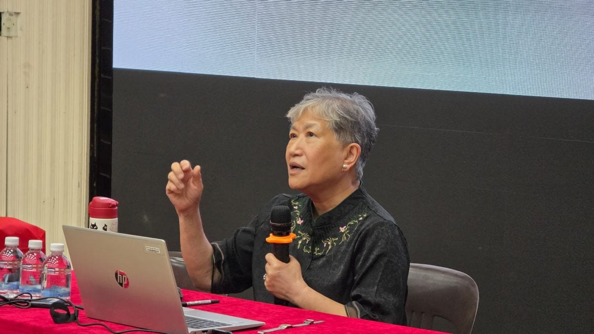 本报活动:洪兰:没有不可教的孩子,只有不会教的老师
