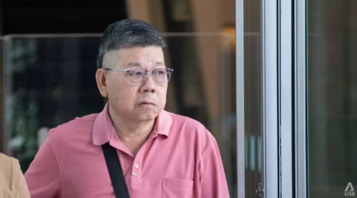 (已签发)柔:狮城二三事:68岁男子持剪刀与司机推撞致伤 被判坐牢五周禁驾半年