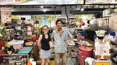 为还债日做18小时 肉骨茶摊主过劳逝