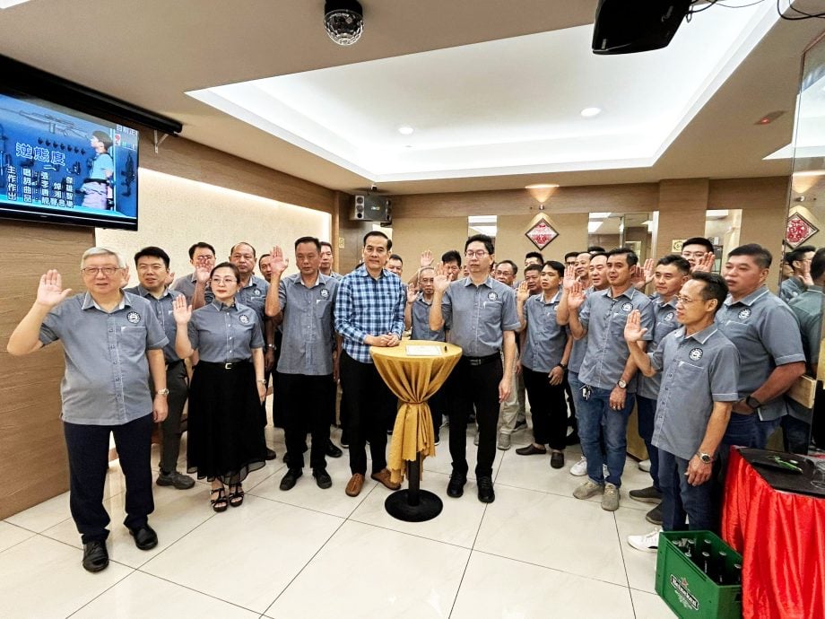 陈威见提醒汽车摩托车同业 勿暴力和骚扰式追债